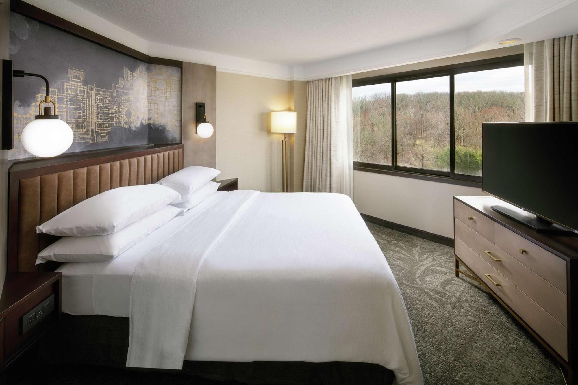 Embassy Suites Tysons Corner Exteriör bild