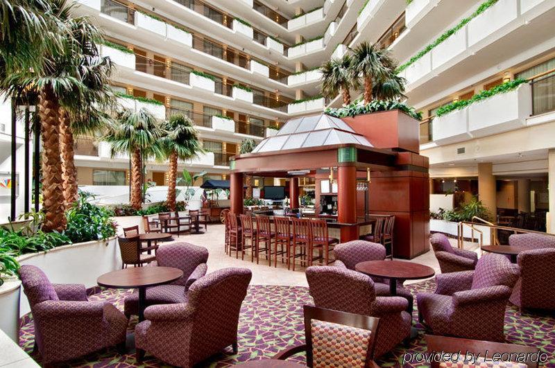 Embassy Suites Tysons Corner Inreriör bild