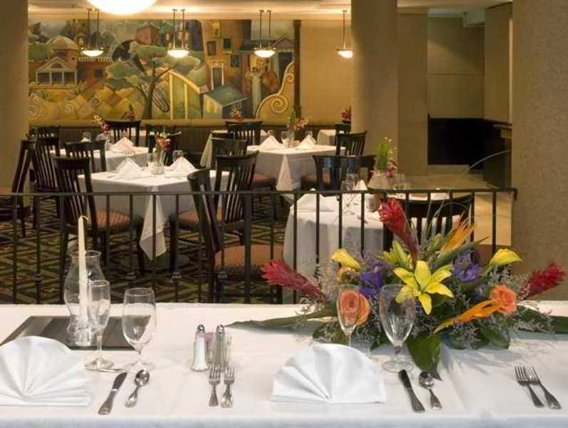 Embassy Suites Tysons Corner Restaurang bild